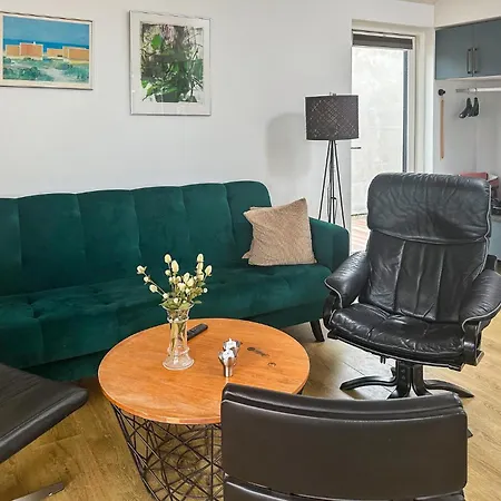 別荘 Cozy In Bjert With Wifi